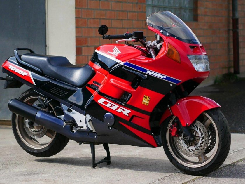 Honda CBR 1000f