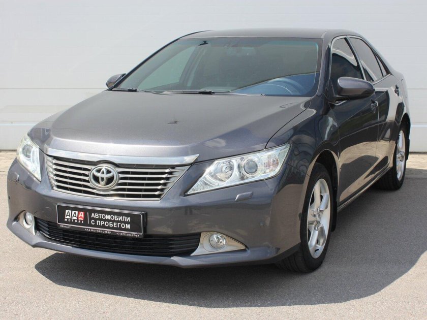 Тойота Камри 50 2012