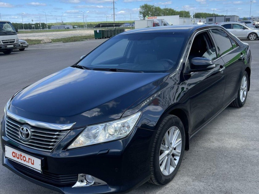 Toyota Camry VII (xv50)