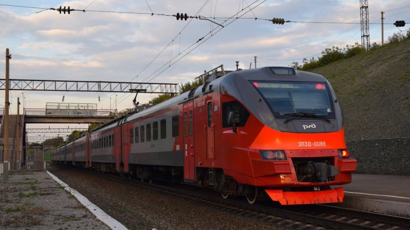 Электропоезд эп 3 д