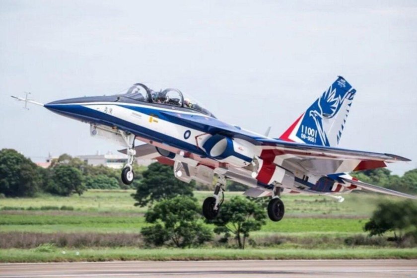 Taiwan Air Force AIDC T-5