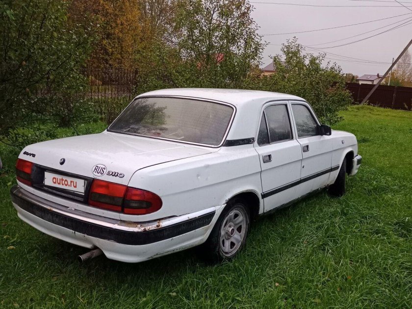 Газ 3110 волга 2001