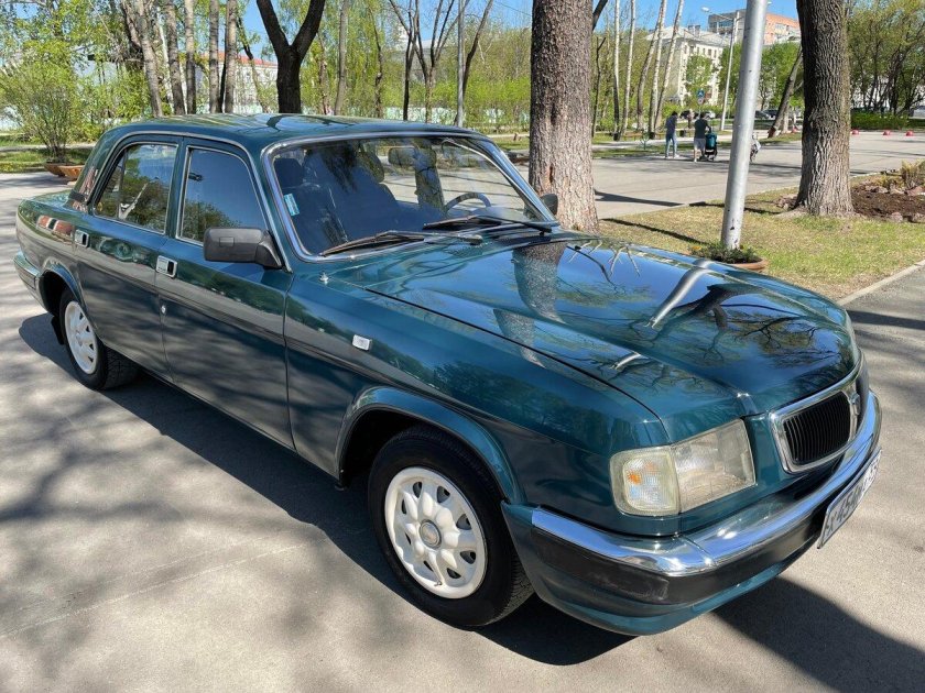 ГАЗ 3110 Волга 2000