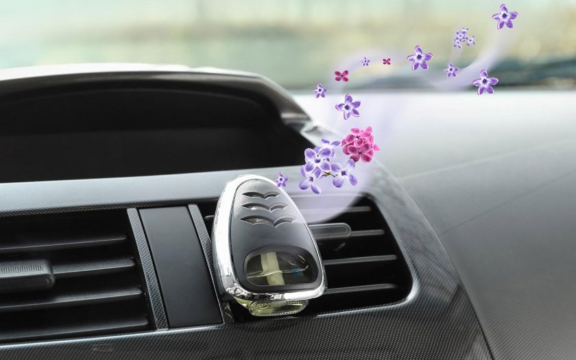 Аромадиффузор на дефлектор в машине