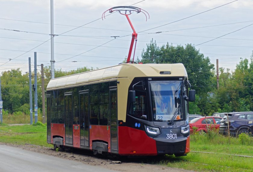 БКМ Т 811 трамвай