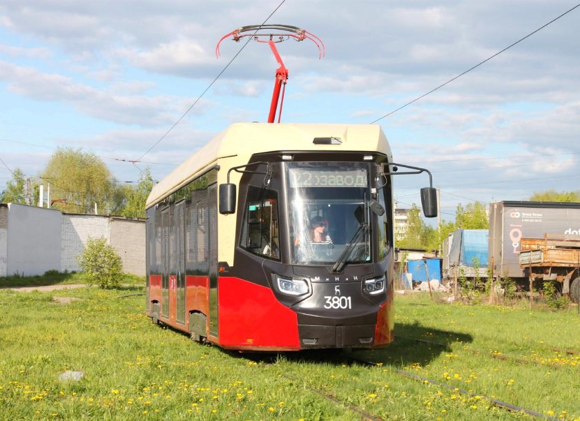 БКМ Т 811 трамвай