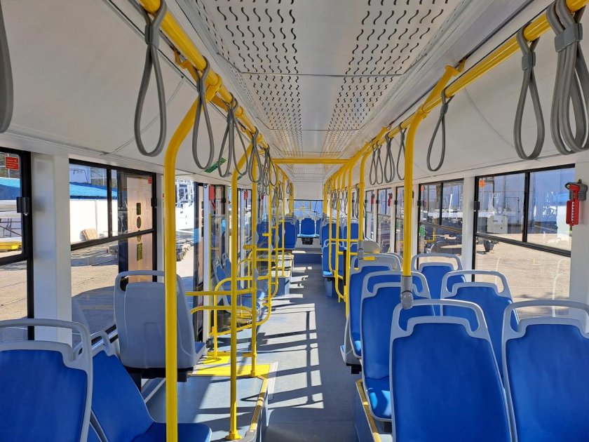 Трамвай троллейбус