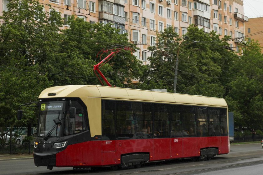 Трамвай бкм т 811