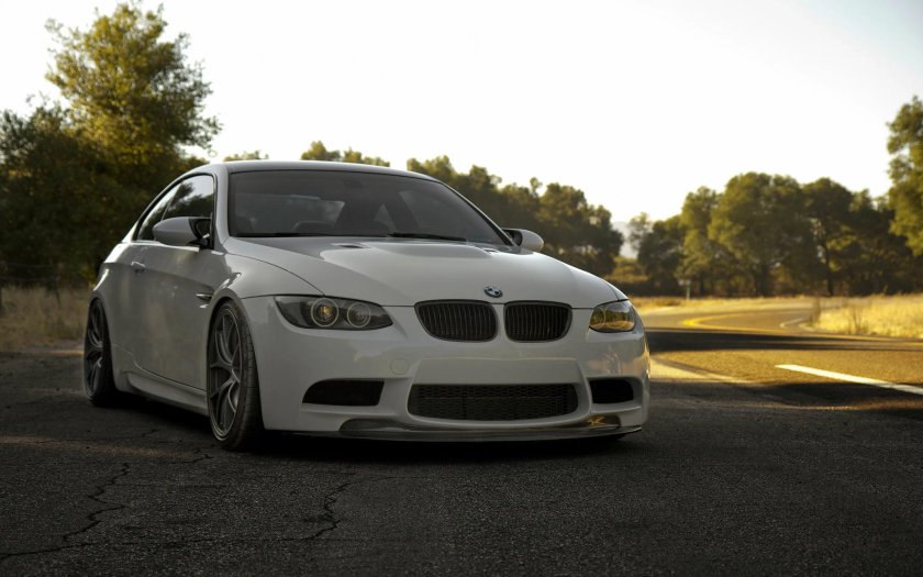 Bmw m3 e92 white