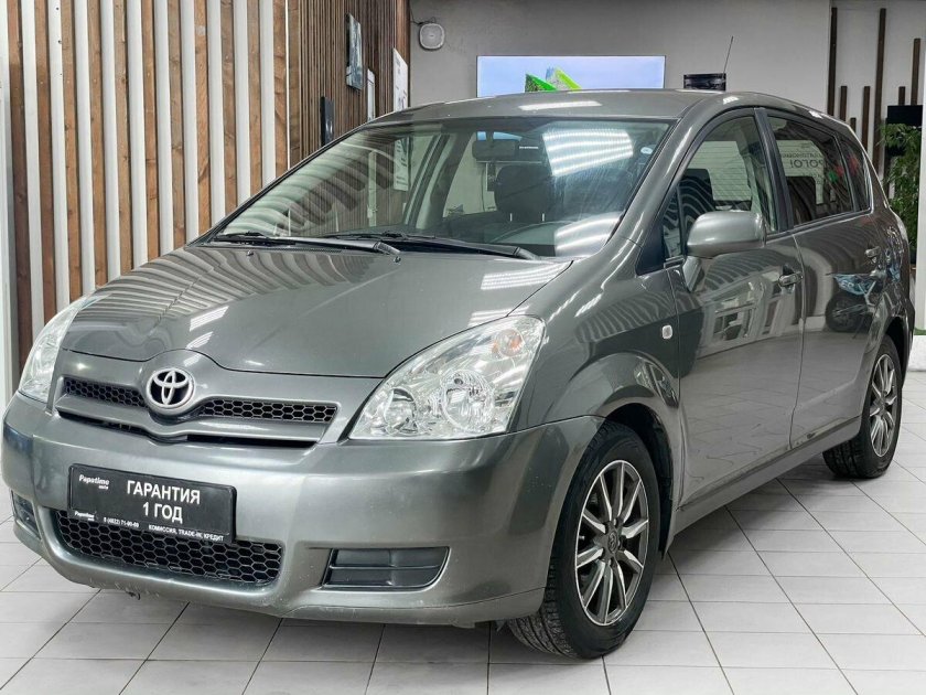 Toyota Verso 2011