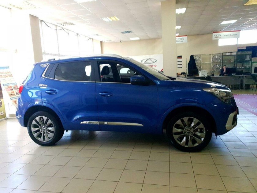 Chery Tiggo 4 синий