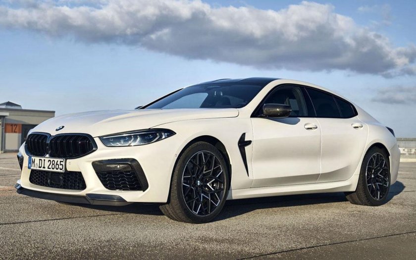 Bmw m 8 competition gran coupe