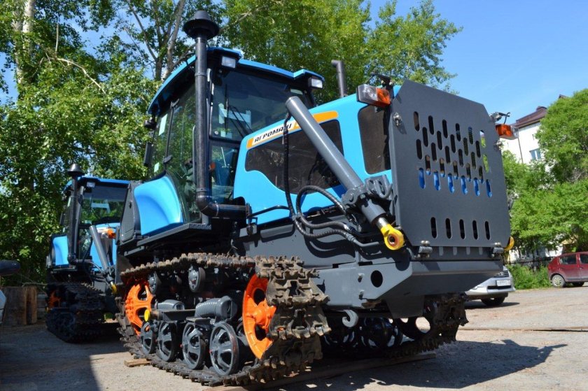 Трактор Агромаш 90тг