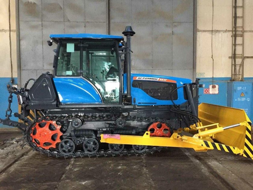 Трактор Агромаш 90