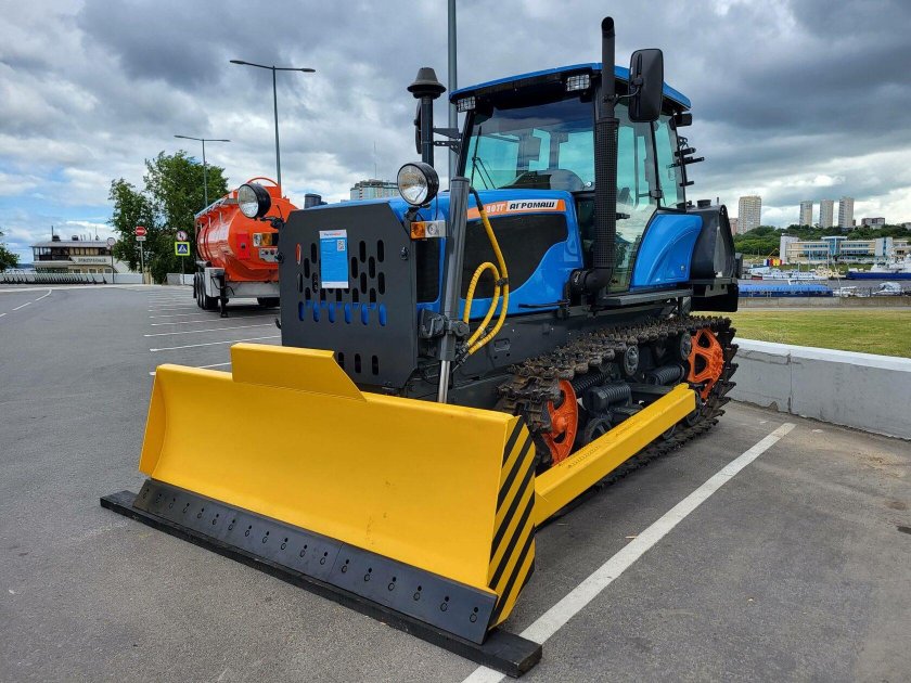 Трактор агромаш 90тг