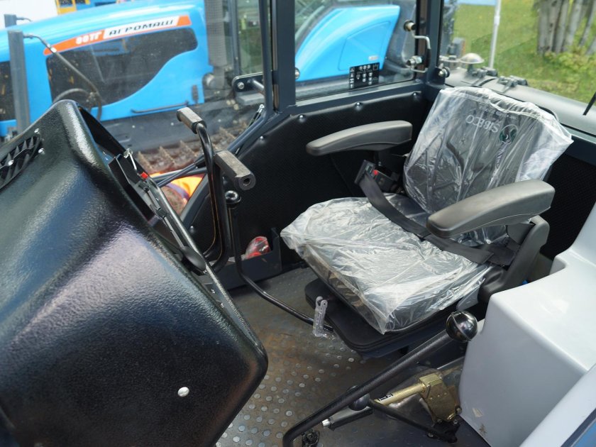 Трактор Агромаш 90тг