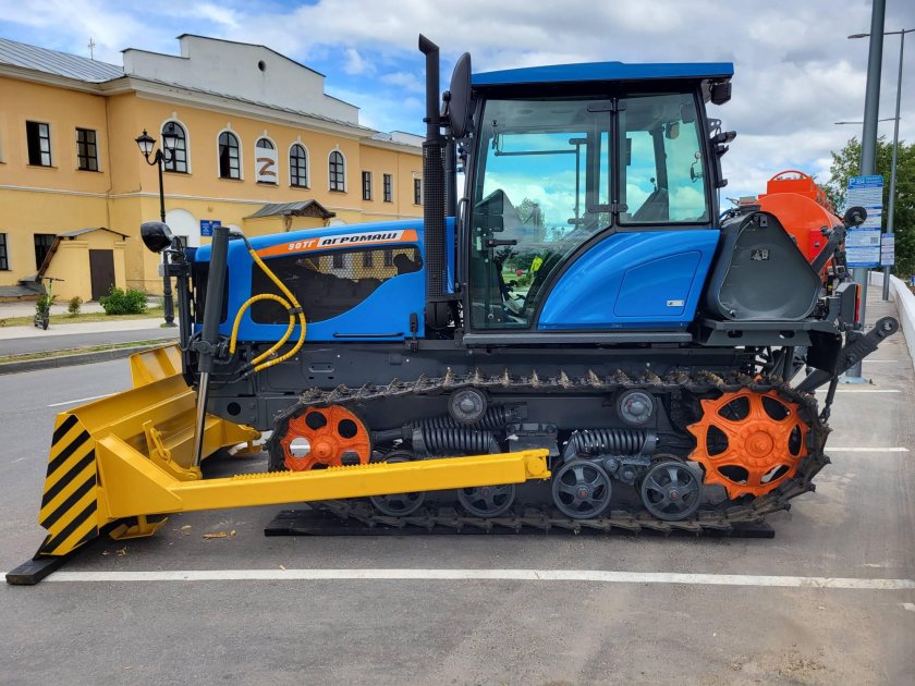 Трактор агромаш 90 тг