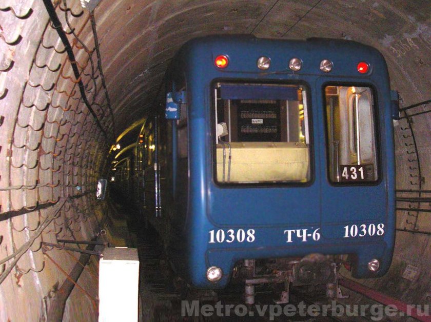 81-540.8 Кабина