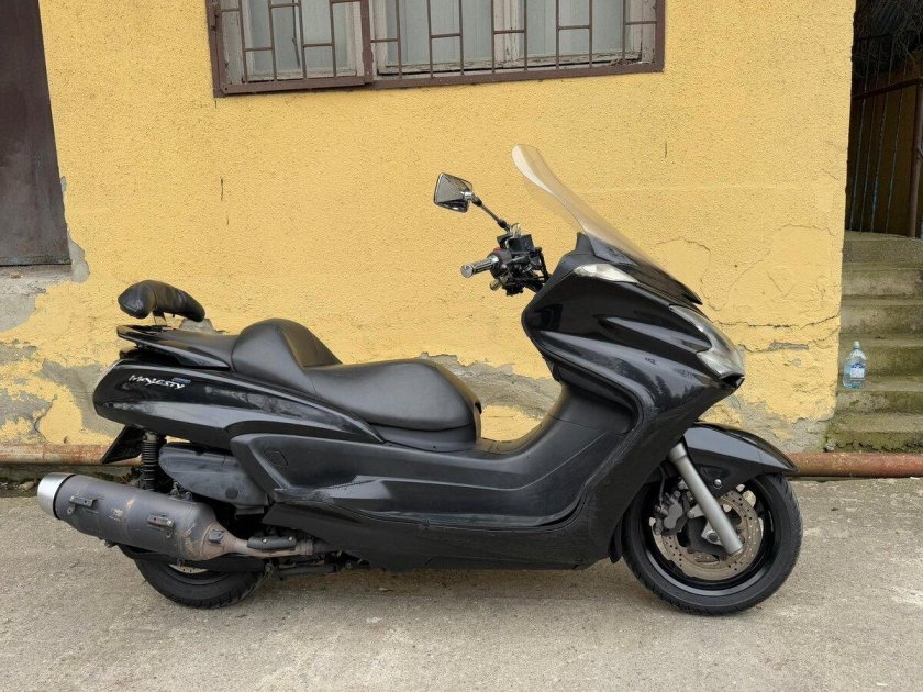 Yamaha majesty 400