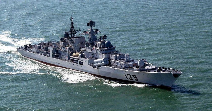 Эсминец сарыч 956