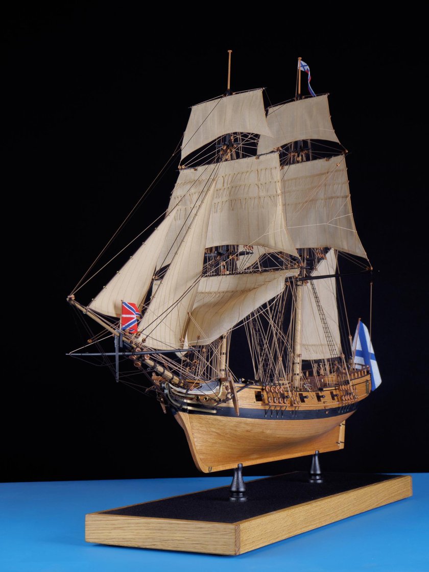 Модель Бригантины Феникс