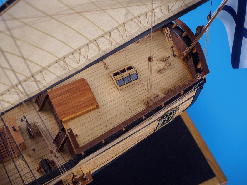 Модель корабля Бригантина Феникс