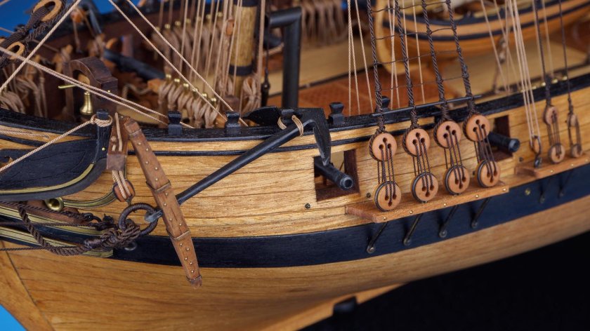 Master korabel Бригантина Феникс