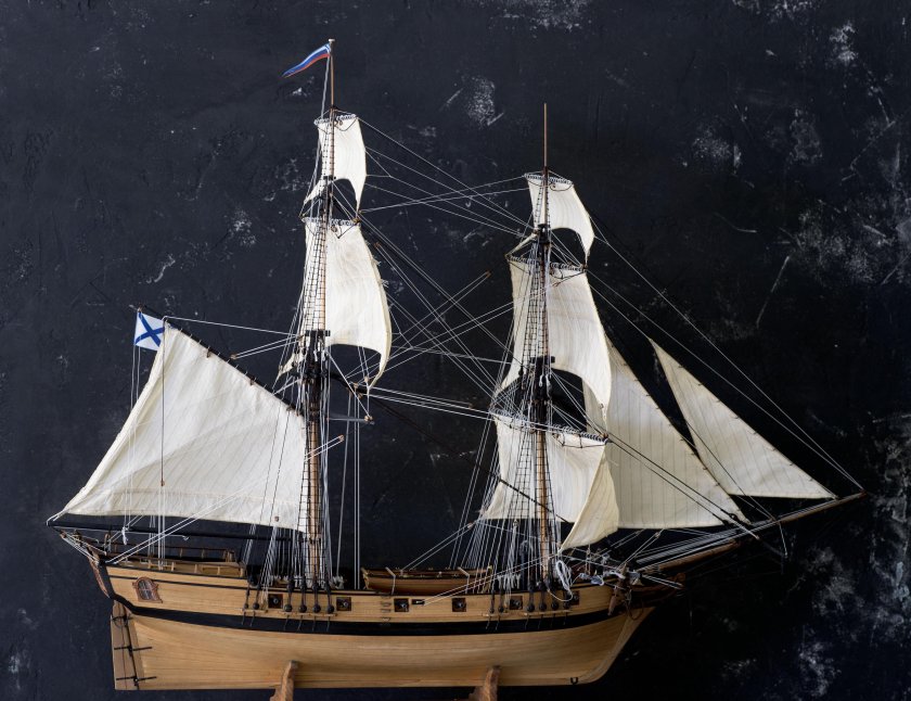Модель корабля Бригантина Феникс