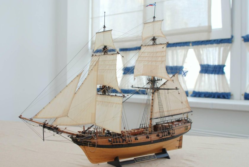 Бригантина Феникс сборка