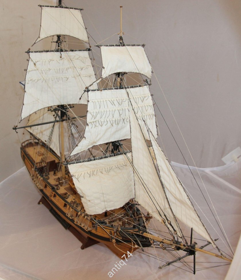 Модель Бригантины Феникс