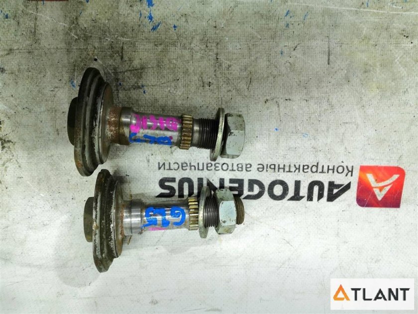 Болт эксцентрик хонда элемент