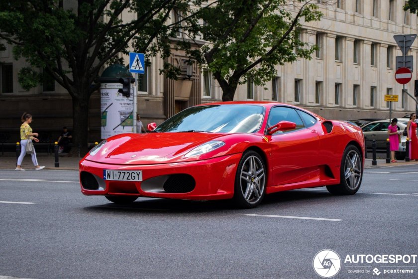 Феррари ф430