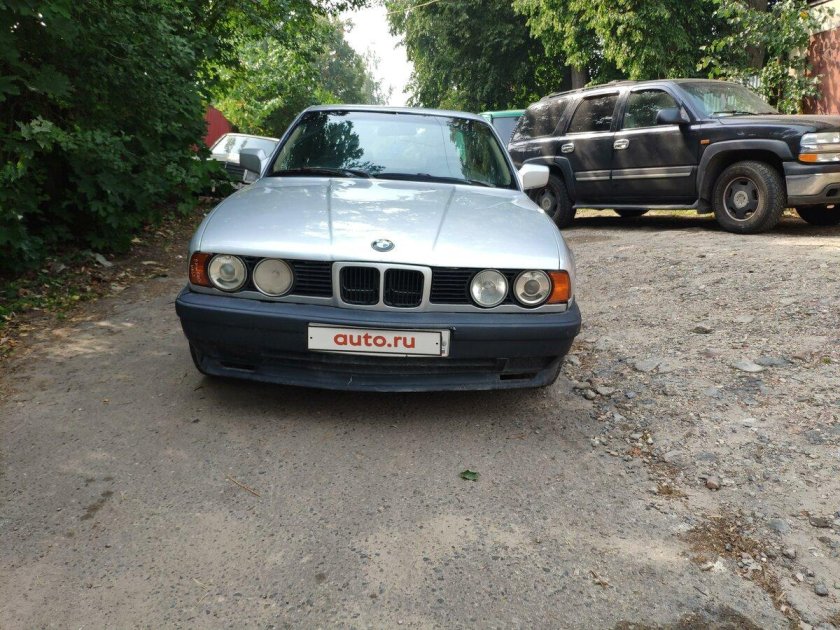 Бмв 520 1990