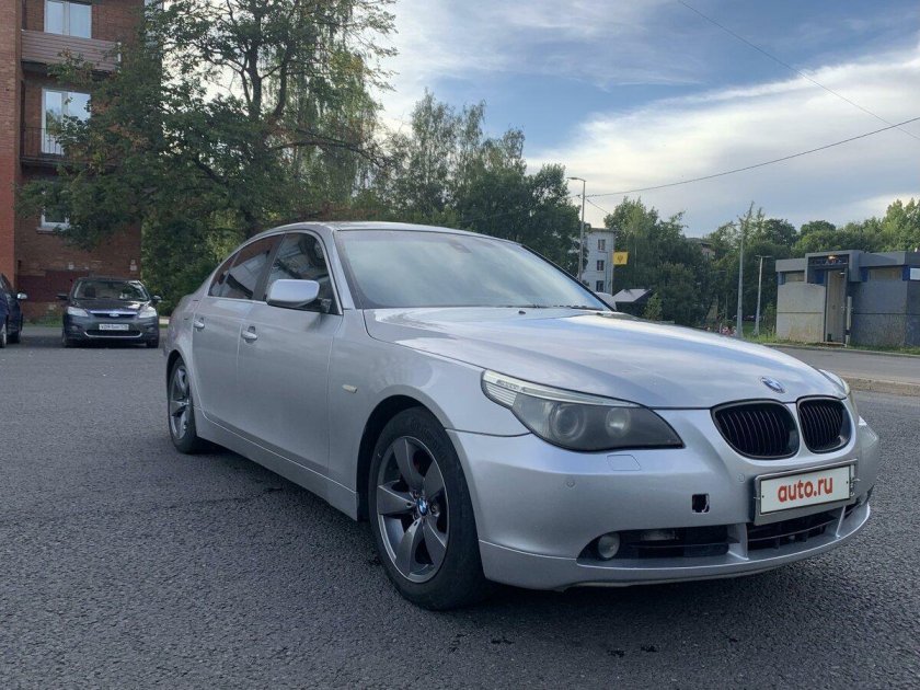 БМВ 520 2005