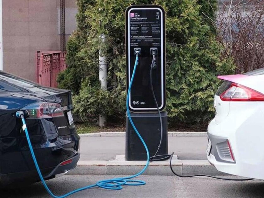 Станция зарядки электромобилей