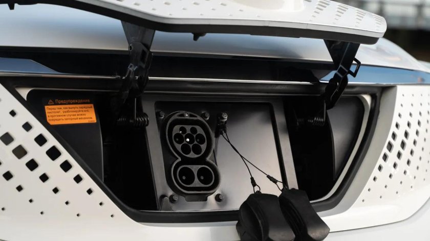 Evolute 9504012 винт