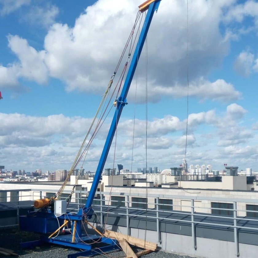 Кран Пионер 500 с поворотной стрелой