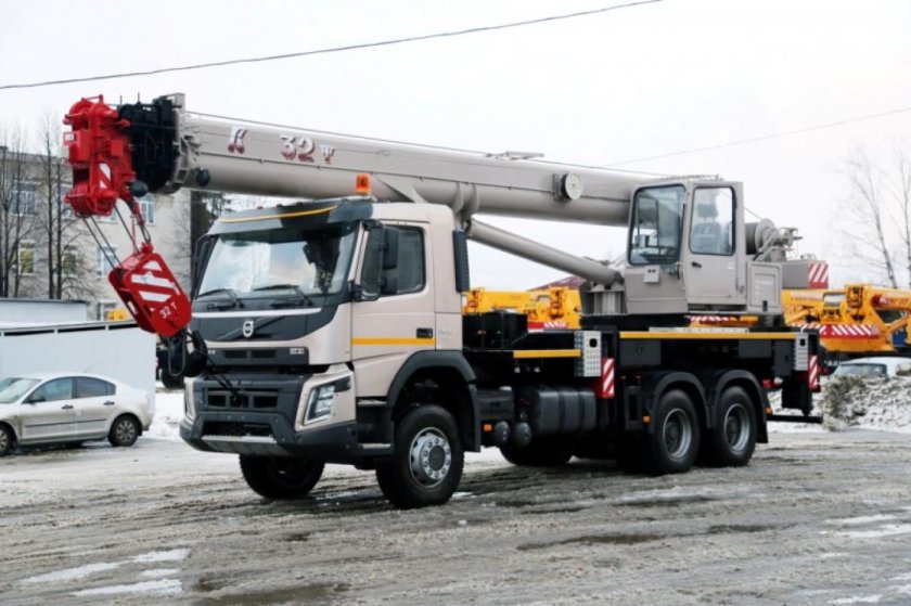 Автокран КС 55729