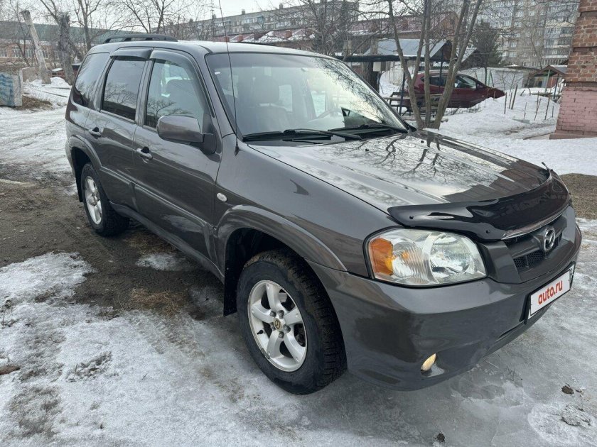 Мазда трибьют 2002