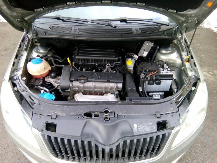 Skoda Fabia 1.4 мотор