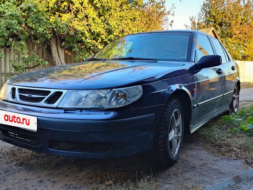 Автомобиль saab