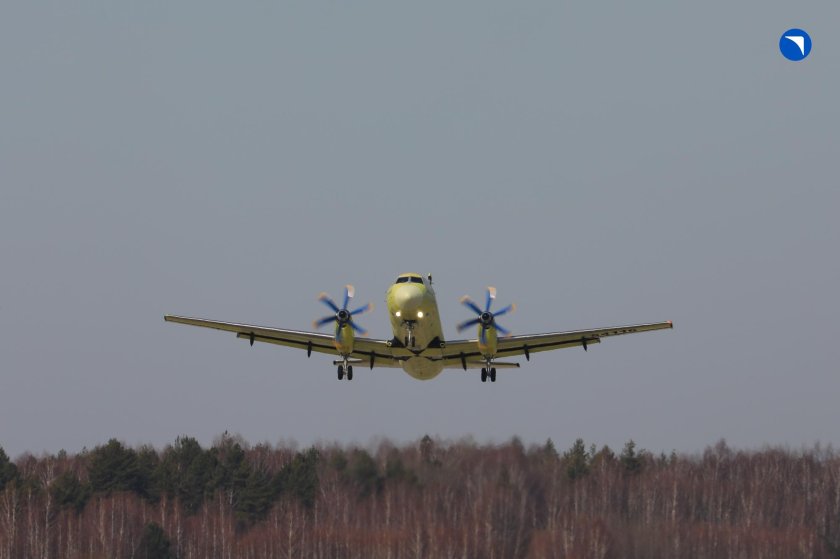 Самолет ил 114 300