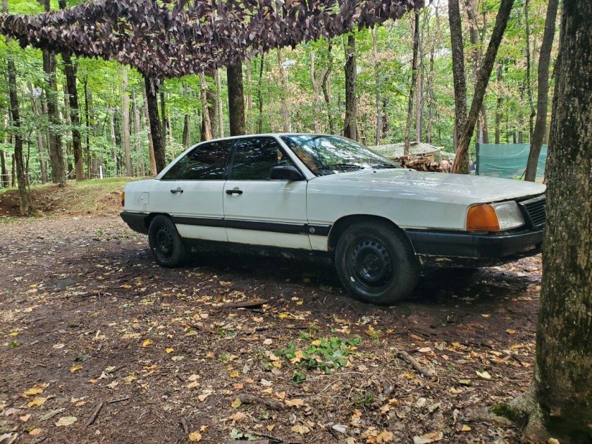 Ауди 100 1984 комплектация сс