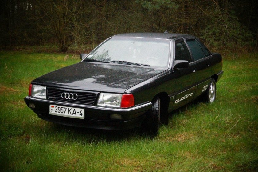Ауди 100 кватро 2.8