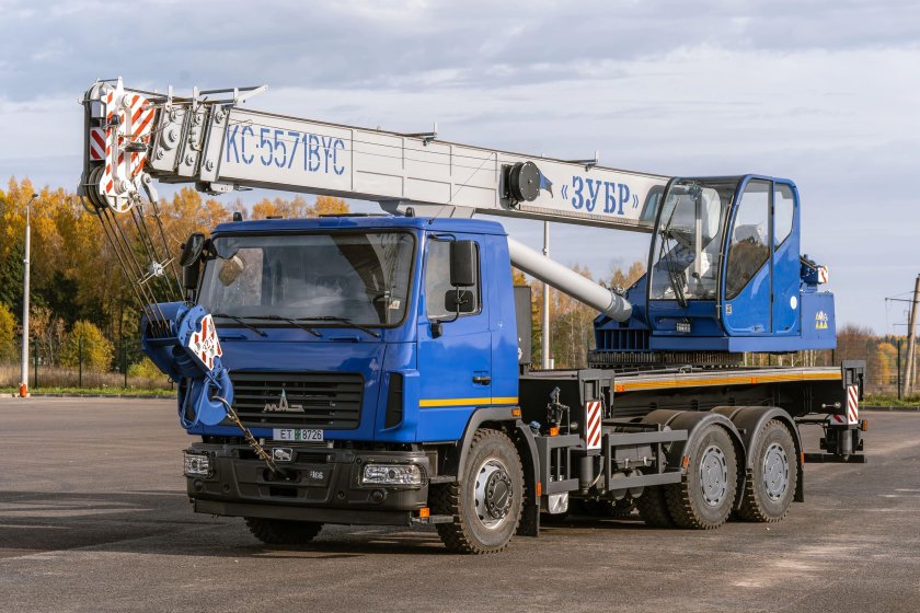 Автокран маз кс-3579