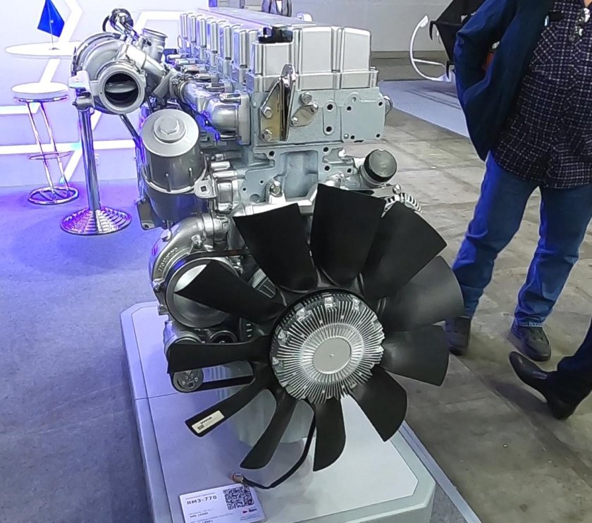 Двигатель ямз 652