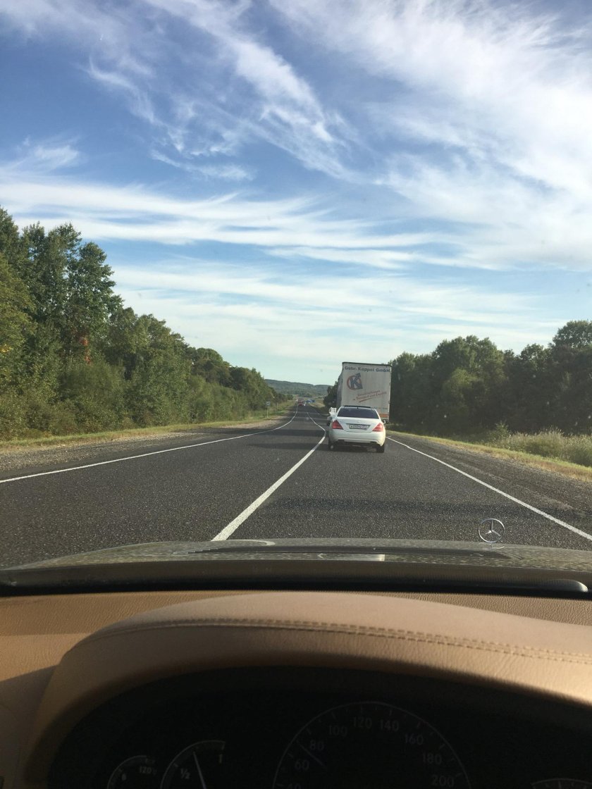 За рулем по трассе