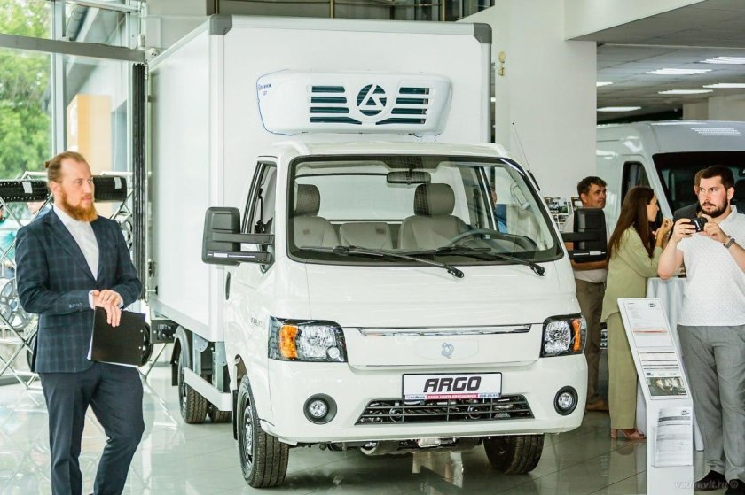 Цельнометаллический фургон Соллерс