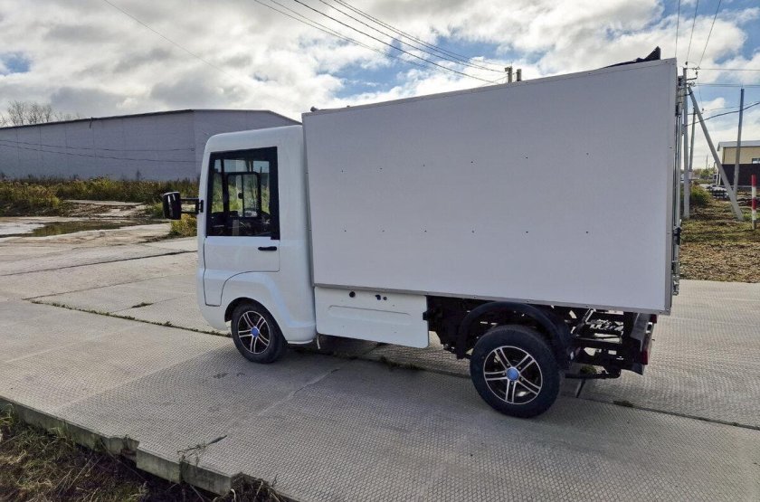 Электрогрузовик Wolv FC-25