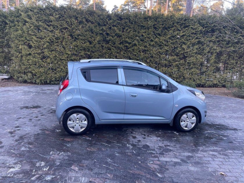 Шевроле спарк м300